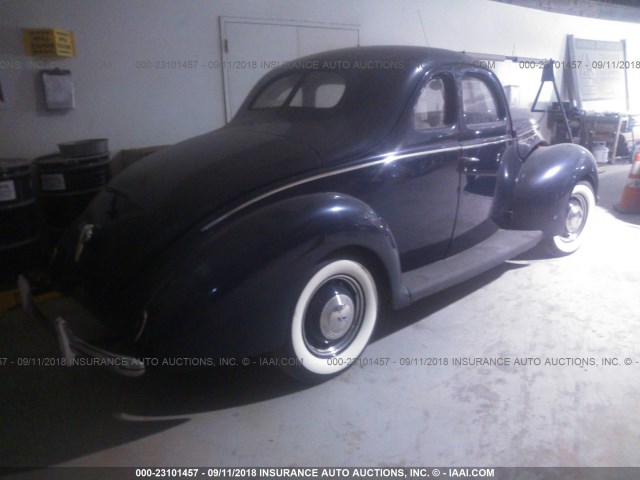 91A778158 - 1939 FORD DELUXE BLUE photo 4