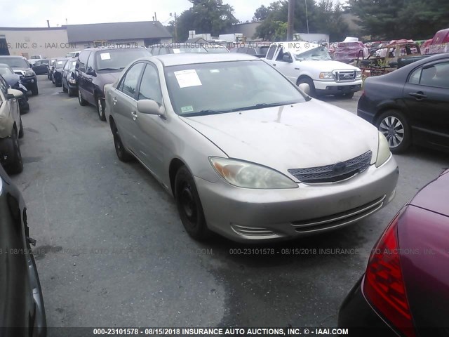 4T1BE32KX2U036232 - 2002 TOYOTA CAMRY LE/XLE/SE Qızıl foto 1