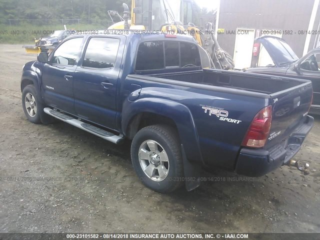 5TELU42N38Z535966 - 2008 TOYOTA TACOMA DOUBLE CAB ლურჯი ფოტო 3