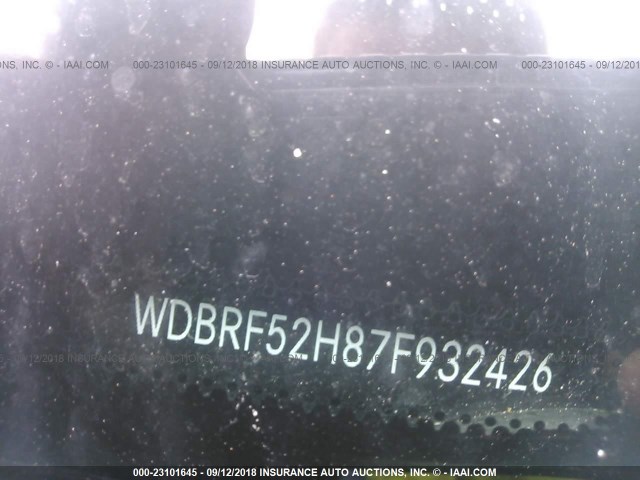 WDBRF52H87F932426 - 2007 MERCEDES-BENZ C BLACK photo 9