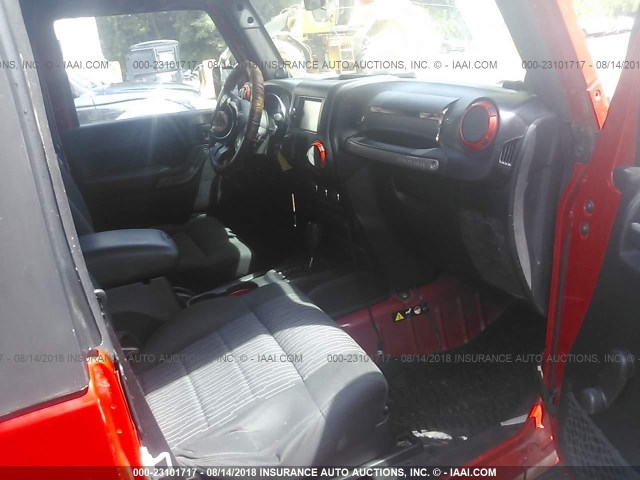 1J4AA2D10BL511297 - 2011 JEEP WRANGLER SPORT 红色 照片 5