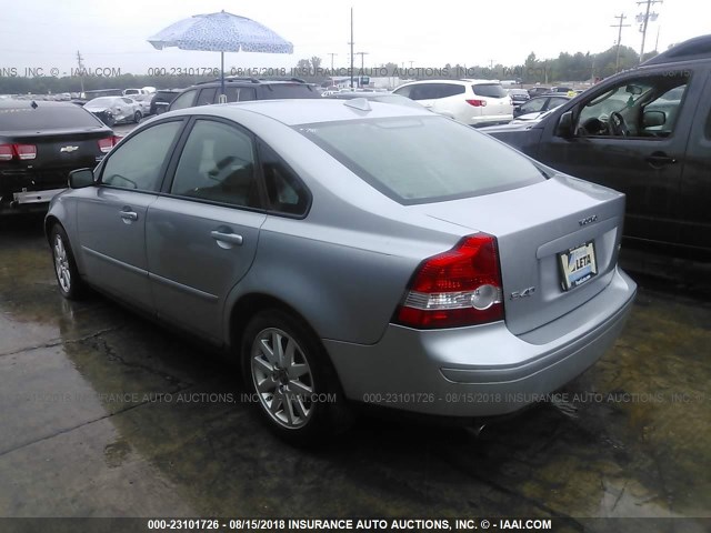 YV1MS682962159062 - 2006 VOLVO S40 T5 SILVER photo 3