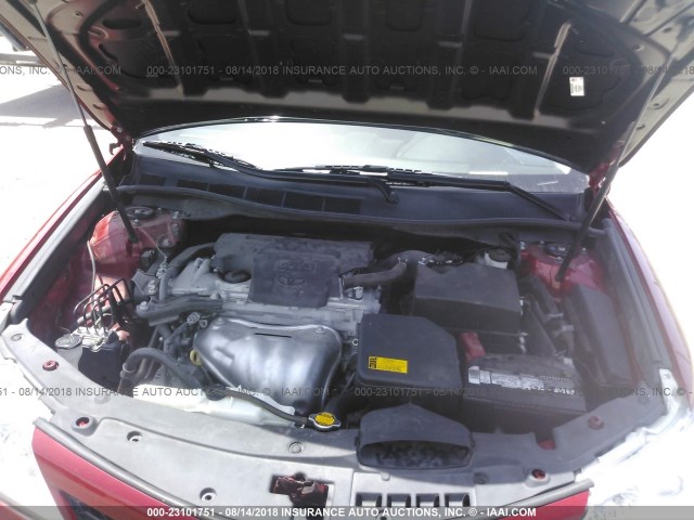 4T1BF1FK8EU801051 - 2014 TOYOTA CAMRY L/SE/LE/XLE 勃艮第红 照片 10
