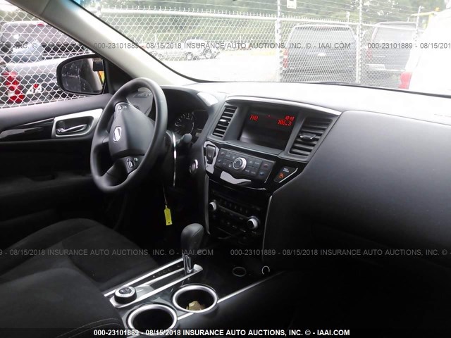 5N1AR2MM8FC660356 - 2015 NISSAN PATHFINDER S/SV/SL/PLATINUM 灰色 照片 5