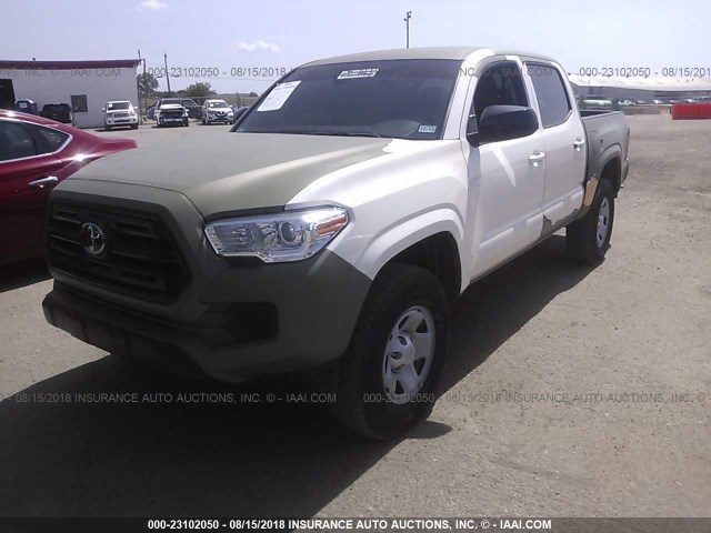 5TFAX5GN5JX107472 - 2018 TOYOTA Tacoma DOUBLE CAB/SR/SR5 GREEN photo 2