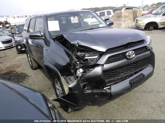 JTEBU5JR6J5491102 - 2018 TOYOTA 4RUNNER SR5 PREM/LTDL/TRAIL/TRD GRAY photo 1