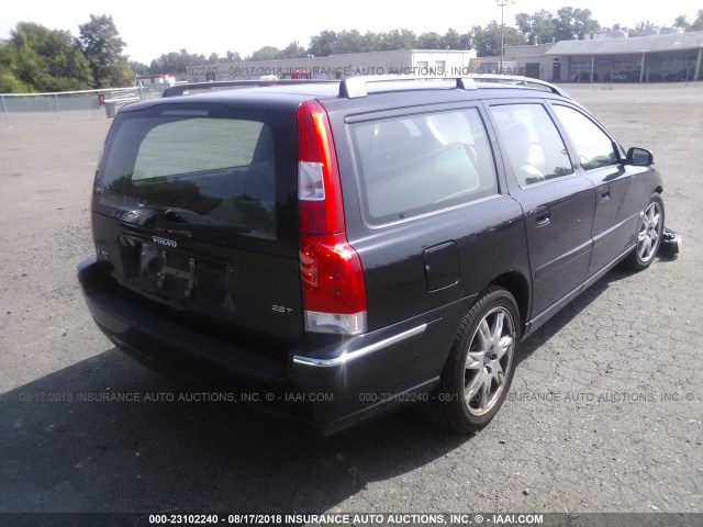 YV1SW592351490423 - 2005 VOLVO V70 FWD BLACK photo 4