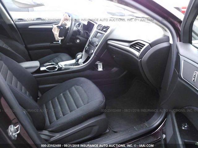 3FA6P0H71DR350790 - 2013 FORD FUSION SE BURGUNDY photo 5