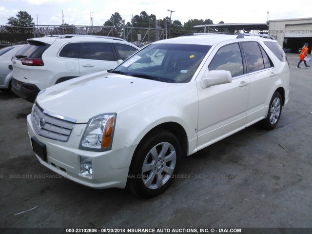 1GYEE63A960222635 - 2006 CADILLAC SRX WHITE photo 2