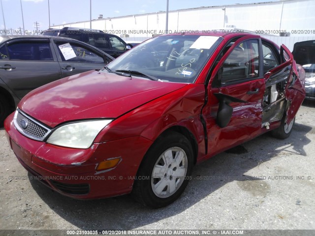 1FAFP34N17W283650 - 2007 FORD FOCUS ZX4/S/SE/SES RED photo 2