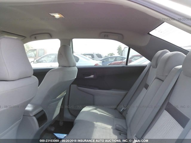 4T4BF1FK5DR317438 - 2013 TOYOTA CAMRY L/SE/LE/XLE ვერცხლისფერი ფოტო 8