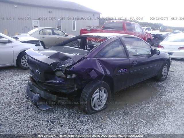 1G1JC1244WM114708 - 1998 CHEVROLET CAVALIER RS PURPLE photo 4