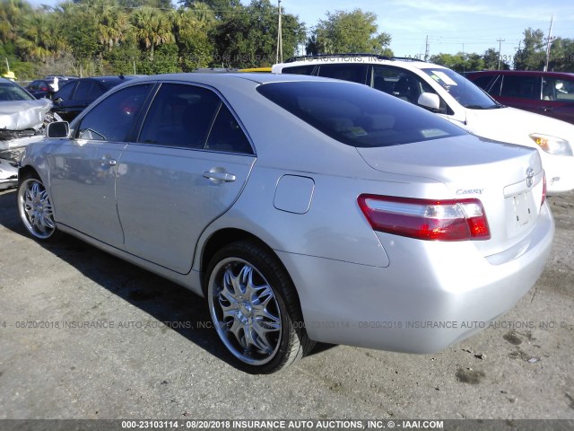 4T1BE46K17U673498 - 2007 TOYOTA CAMRY NEW GENERAT CE/LE/XLE/SE SILVER photo 3