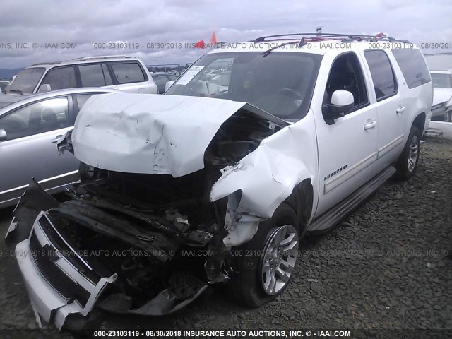 1GNUKJE30AR249844 - 2010 CHEVROLET SUBURBAN K1500 LT WHITE photo 2