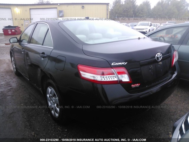 4T4BF3EK1AR048010 - 2010 TOYOTA CAMRY SE/LE/XLE 黑色 照片 3