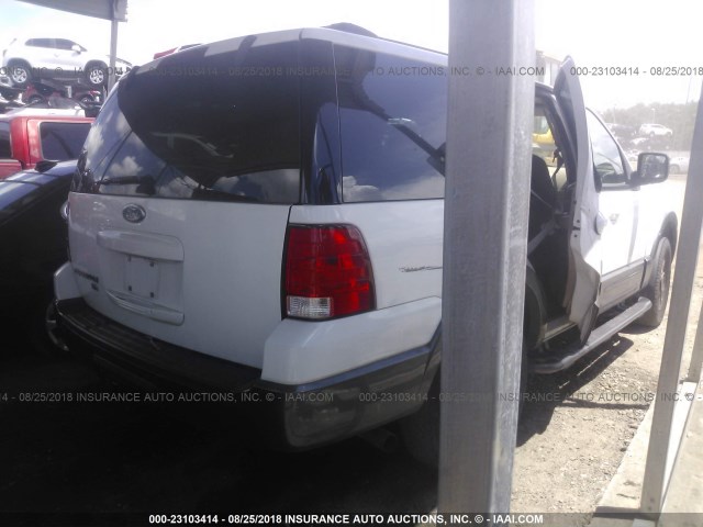 1FMPU16L44LB14383 - 2004 FORD EXPEDITION XLT WHITE photo 4