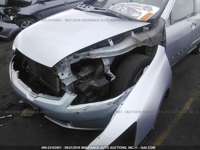 JHMCN36585C005762 - 2005 HONDA ACCORD HYBRID SILVER photo 6