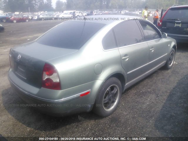 WVWPD63B03P206675 - 2003 VOLKSWAGEN PASSAT GLS GREEN photo 4