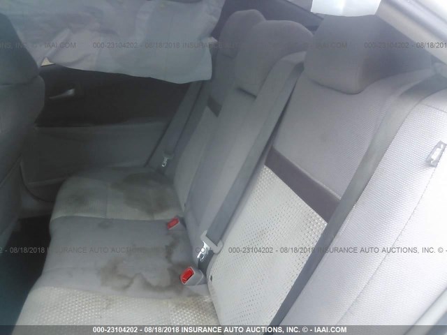 4T1BF1FK7EU406262 - 2014 TOYOTA CAMRY L/SE/LE/XLE 白色 照片 8