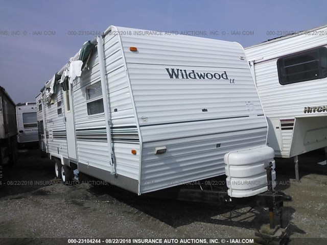 4X4TWDE223Y231351 - 2003 FOREST RIVER WILDWOOD  白色 照片 1