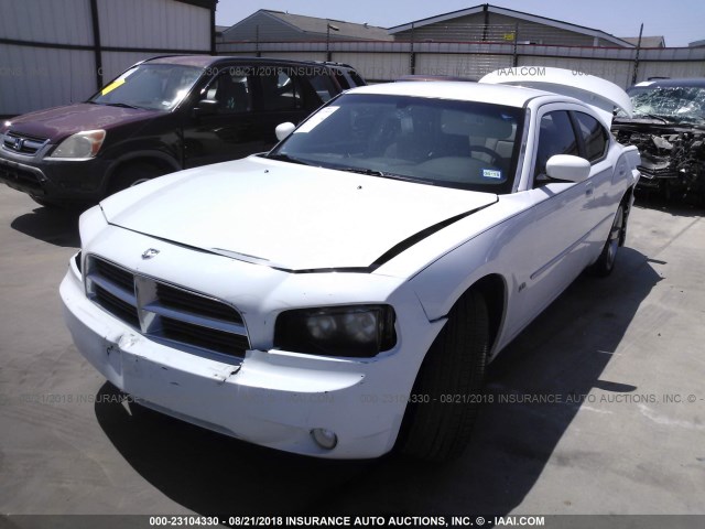 2B3CA9CVXAH317420 - 2010 DODGE CHARGER RALLYE WHITE photo 2