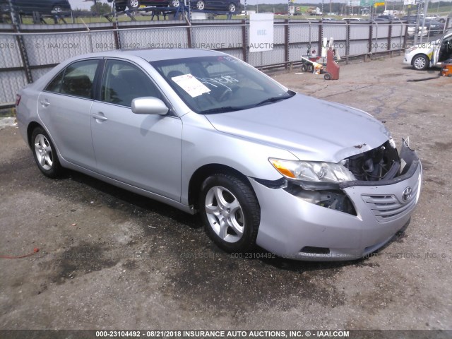 4T1BE46K97U078091 - 2007 TOYOTA CAMRY NEW GENERAT CE/LE/XLE/SE SILVER photo 1