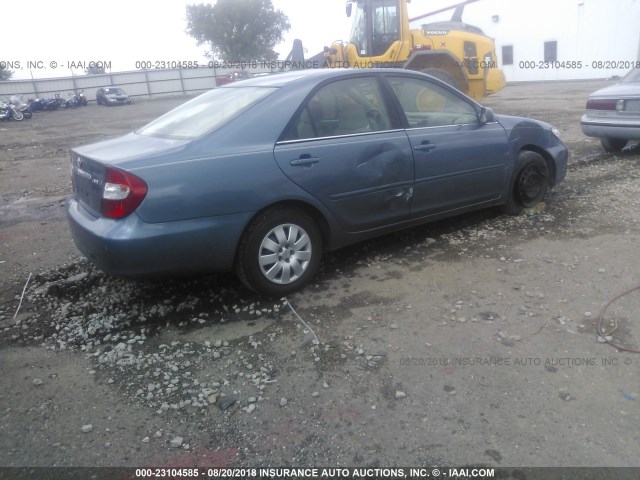 4T1BE32K13U691249 - 2003 TOYOTA CAMRY LE/XLE/SE BLUE photo 4
