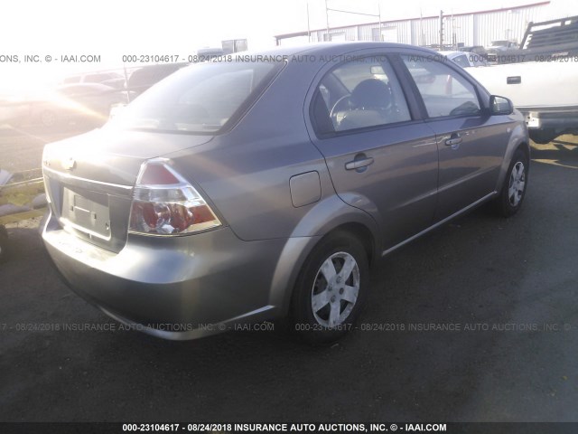 KL1TD56688B225834 - 2008 CHEVROLET AVEO LS GRAY photo 4
