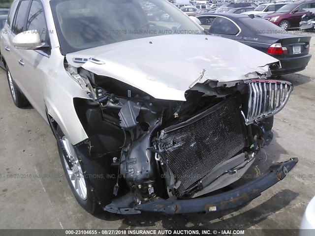 5GAER23798J178738 - 2008 BUICK ENCLAVE CXL Or photo 6