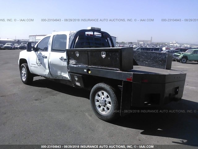 1GT12ZCG0EF189555 - 2014 GMC SIERRA K2500 HEAVY DUTY WHITE photo 3