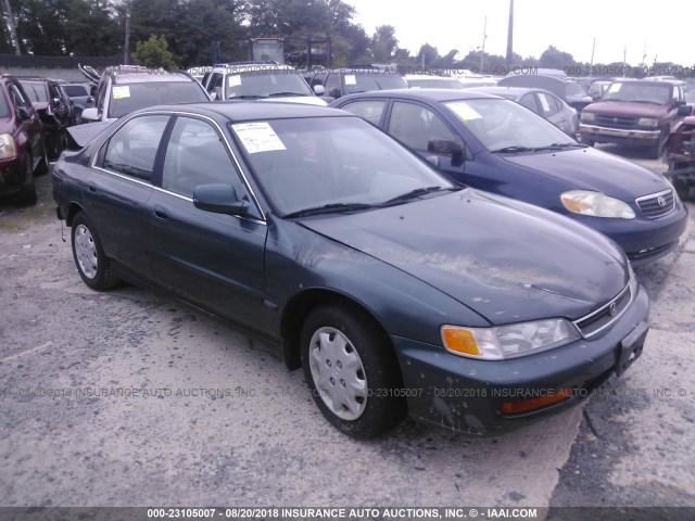 1HGCD5536VA062104 - 1997 HONDA ACCORD LX/EX GREEN photo 1