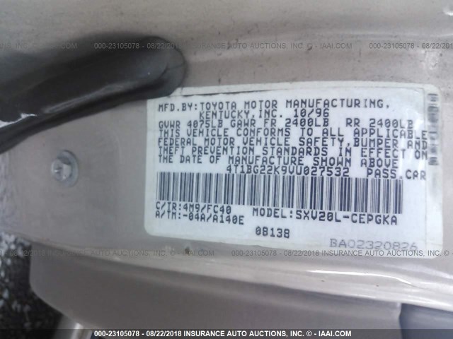 4T1BG22K9VU027532 - 1997 TOYOTA CAMRY CE/LE/XLE 金色 照片 9