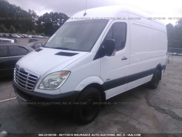 WDYPE7CC8A5470493 - 2010 FREIGHTLINER Sprinter 2500 WHITE photo 2