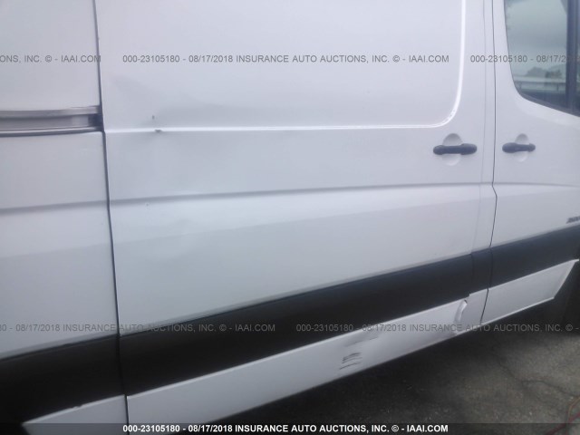 WDYPE7CC8A5470493 - 2010 FREIGHTLINER Sprinter 2500 WHITE photo 6
