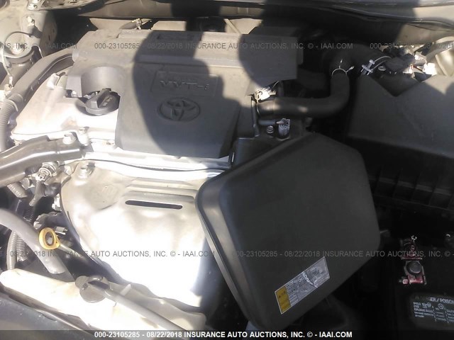 4T1BF1FKXGU604076 - 2016 TOYOTA CAMRY LE/XLE/SE/XSE 银色 照片 10