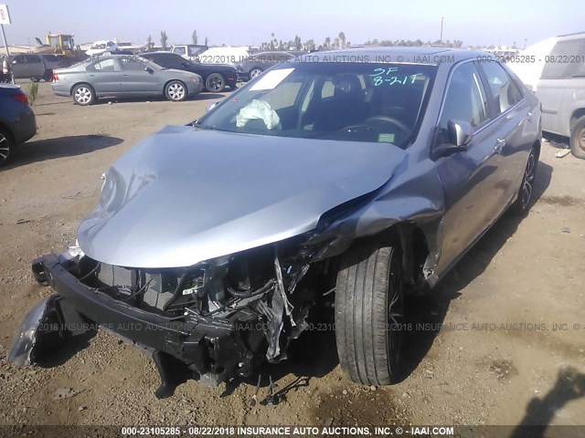 4T1BF1FKXGU604076 - 2016 TOYOTA CAMRY LE/XLE/SE/XSE 银色 照片 2