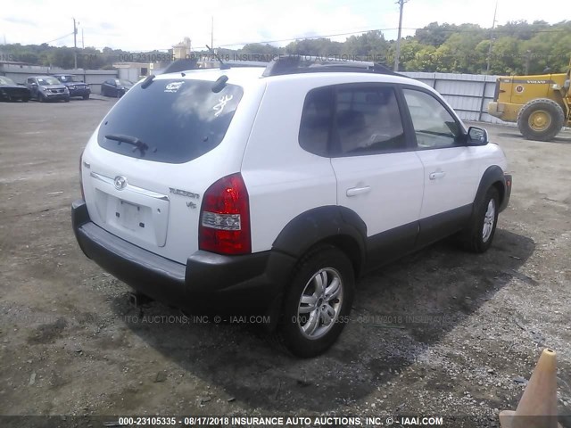 KM8JN12D96U410692 - 2006 HYUNDAI TUCSON GLS/LIMITED WHITE photo 4