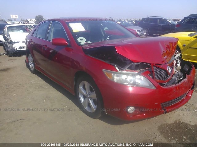 4T1BK3EK2BU121960 - 2011 TOYOTA CAMRY SE/LE/XLE წითელი ფოტო 1
