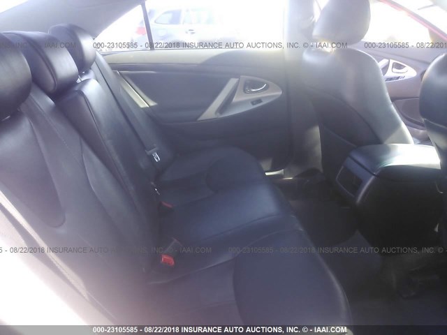 4T1BK3EK2BU121960 - 2011 TOYOTA CAMRY SE/LE/XLE წითელი ფოტო 8