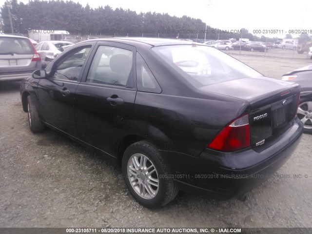 1FAFP34N27W171682 - 2007 FORD FOCUS ZX4/S/SE/SES 黑色 照片 3