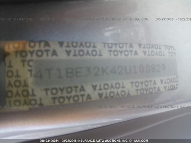 4T1BE32K42U100829 - 2002 TOYOTA CAMRY LE/XLE/SE Gümüş foto 9