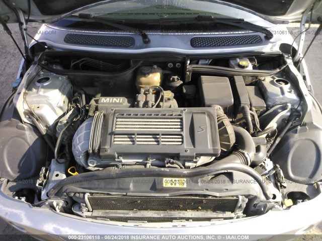 WMWRH33475TF81406 - 2005 MINI COOPER S 银色 照片 10