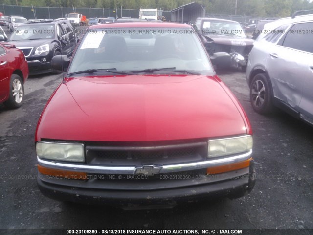 1GCCS14H138273032 - 2003 CHEVROLET S TRUCK S10 RED photo 6