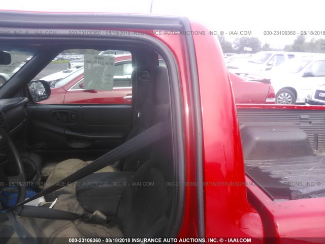 1GCCS14H138273032 - 2003 CHEVROLET S TRUCK S10 RED photo 8