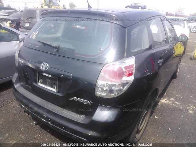 2T1KR32E56C621581 - 2006 TOYOTA COROLLA MATRIX XR BLACK photo 4