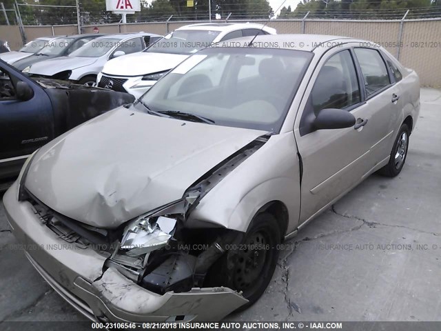1FAFP34N27W204650 - 2007 FORD FOCUS ZX4/S/SE/SES GOLD photo 2