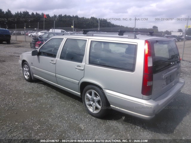 YV1LW61J6Y2694760 - 2000 VOLVO V70 SE SILVER photo 3