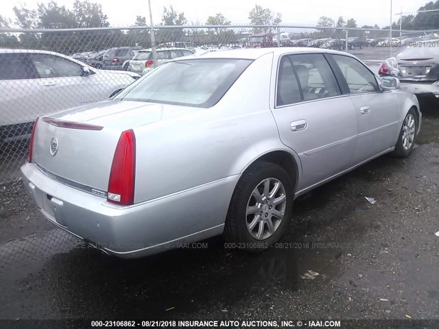 1G6KH5E64BU131877 - 2011 CADILLAC DTS PREMIUM COLLECTION SILVER photo 4