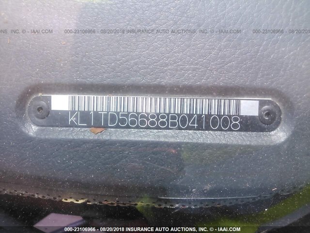 KL1TD56688B041008 - 2008 CHEVROLET AVEO LS ORANGE photo 9