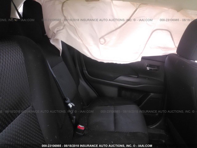 JA4AD2A37GZ011526 - 2016 MITSUBISHI OUTLANDER ES 银色 照片 8